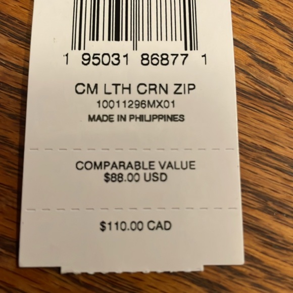 Coach Wristlet Signature Print NWT - Picture 8 of 9